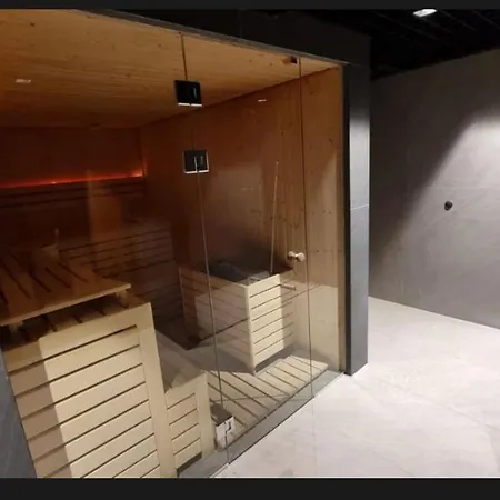 Nadmotlawie Old Town Sauna & Fitness Апартаменты Гданьск